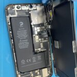 iPhone11Pro液晶不灯による画面交換!自分で修理ってできるの？