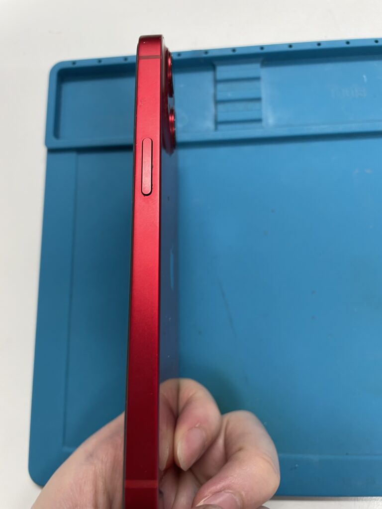 iPhone13
